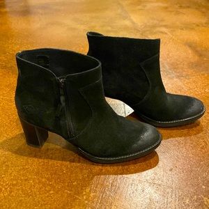 PLDM by Palladium Black Leather Ankle Boots, size 9 / 41